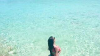 Ayanna Lagasse II 1440x1080 Beach