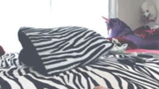 Sofi_mora juicy pussy fuckmachine