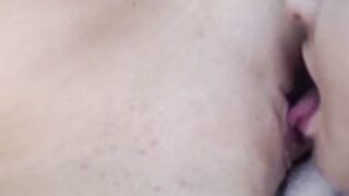 alexiswildest eats some pussy