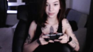 Isa 200416 0325 NudeGaming