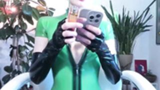 Lazy_Pepsi green latex part 3