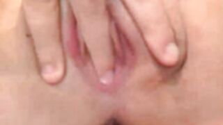 kylievansy - 23082017 - sisters