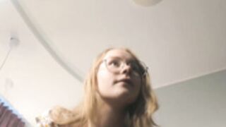 peggybanwell / LynnFleek upskirt