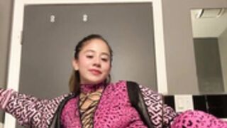 Dare Taylor licking nipples