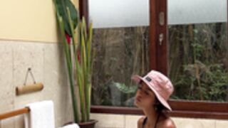 Rita Faez with hat