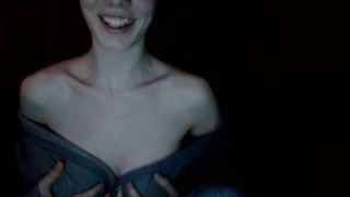 D@phn3Lor3l3i/@cr1d@m0eb@/Ecn31t@p/etc braless tease