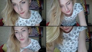 Pria_Cooper teasing with toys in free cam recording 2017-04-12 193814