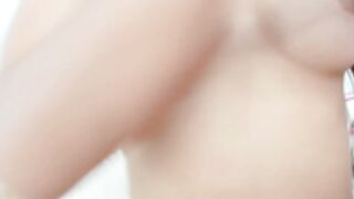 Hanna 230912 2320 VeryCloseUpDildo