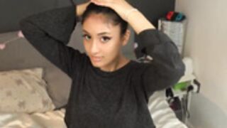 Kayla Kapoor floppy blowjob