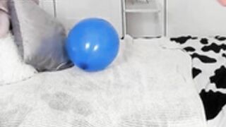 Elannand Pussy on show