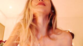 MFC/CB - Sweetboobss1 / Sweety_Kaity 590