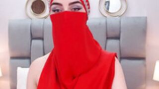 Aliah_Manzur_Flirt4Free_2024-07-04_19-53-12