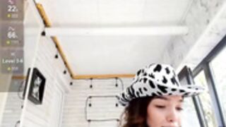 CB - Sassyt33n 223