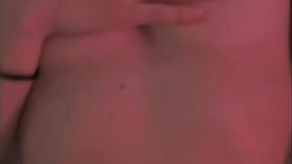 Hermosa TIKTOKER inicia en el pxrnx