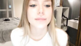 1i1ypa1mer showing tongue 2