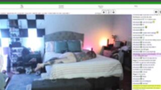 LizzySmallz gets wasted drunk and passes out