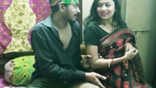 indian bhabhi with boyfriend