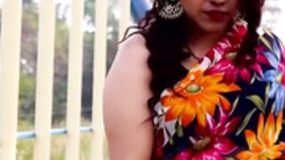 freekiss love on a moving bus indian public desi gropin