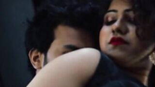 freekiss love on a moving bus indian public desi gropin