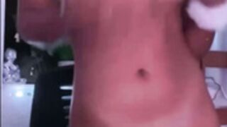 Miya Melody taint playing