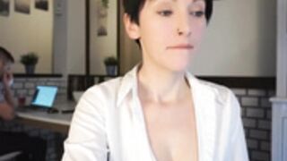 yournaughtypixie-2022-12-29