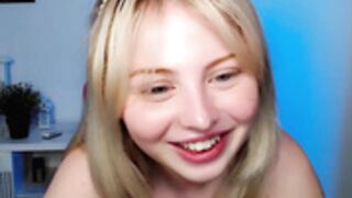 shy_blondiee hand bra