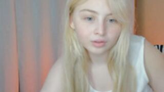 shy_blondiee - Wet shirt dancing