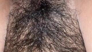 yula getting her hairy cunt eaten