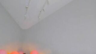 toxl acidential public naked