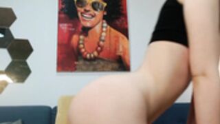 Davina 220309 0505 CloseUpPussy&DoggyPoseFlash