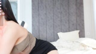 Watch cam models 04/13 show