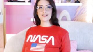 Chloe_Rem_Flirt4Free_2024-07-29_00-32-06