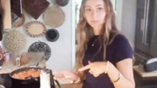 Conservative BluWint3r tight clothes cooking