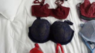 02 - Alexa Pearl - Trying On ALL My Bras For You