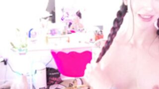 KasaraWood_MyFreeCams_2024-07-28_03-34-51 - 1of4