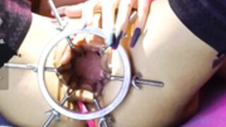 Youlalia 2024-07-08 pussy gape