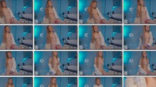 iamclaire_ paying with her toy