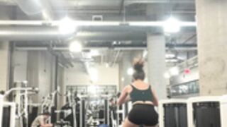 gingrbreadginny sexy body box jump workout (non-nude)