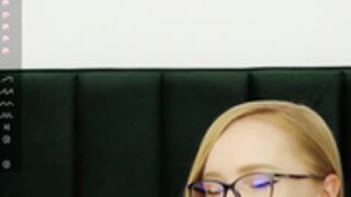 Chloe_Richardson_Stripchat_2024-08-02_22-37-02