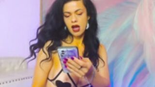 ollivyaa-2024-07-16-09h24m