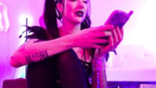 KasaraWood_MyFreeCams_2024-08-03_05-13-35 - 1of2