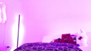 KasaraWood_MyFreeCams_2024-08-03_05-13-35 - 1of2