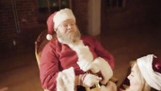 Kandyce Robbe spoils Santa