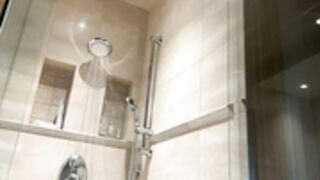 GingerSnap33 shower shaving legs 2024-08-04