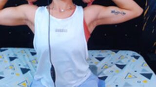biceps 8