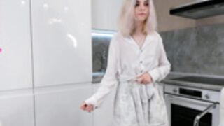 Lynetteeser downblouse