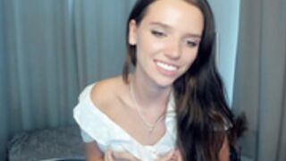 Daisyfoulks downblouse