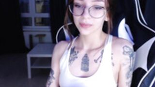 Isa 200522 0150 DoggyPose&Tits