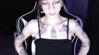 Isa 200531 0050 DoggyPoses&Tits