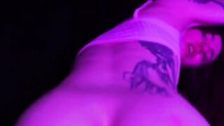 lilijunex and horse dildo